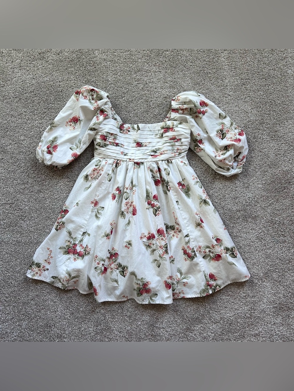 Abercrombie & Fitch Strawberry Puff Sleeve Mini Dress Cottagecore Women’s XSP